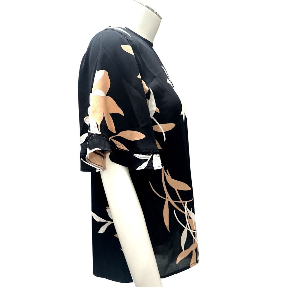 Ann Taylor SP Black Floral Blouse Flutter Sleeves Lightweight Career Top - Picture 7 of 10